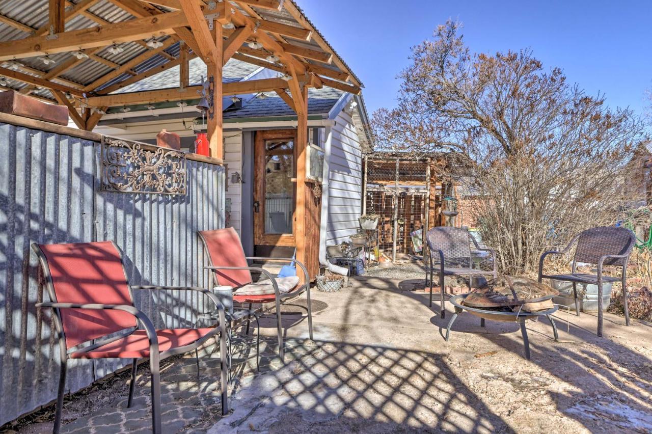 Cozy And Vintage Cedar City Apartment With Fire Pit! Kültér fotó